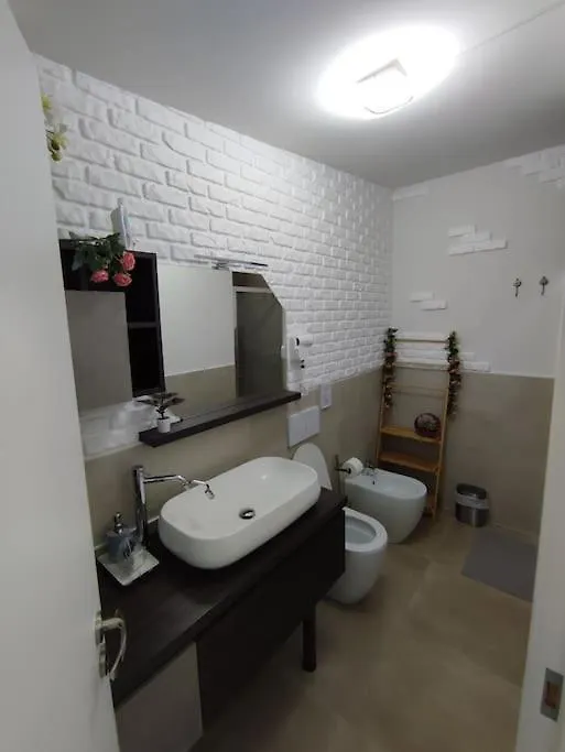 Apartment Casa Elabon - Rozzano Vicino Humanitas, Ieo, Forum Assago, Duomo